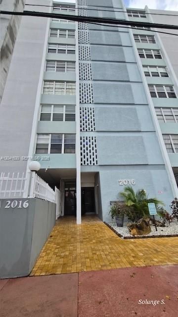 2016 Bay Dr, Unit 602, Miami Beach, FL 33141 Photo