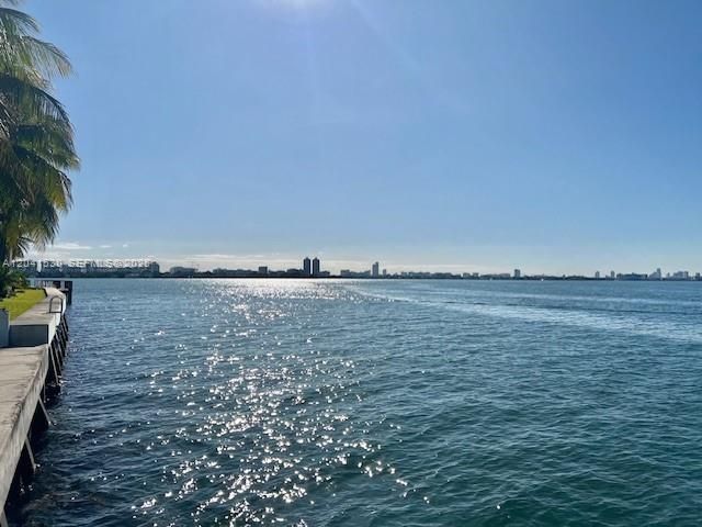 2016 Bay Dr, Unit 602, Miami Beach, FL 33141 Photo