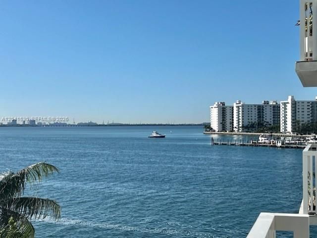 2016 Bay Dr, Unit 602, Miami Beach, FL 33141 Photo
