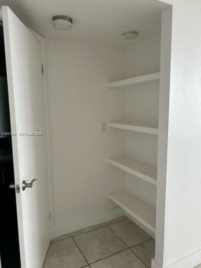 2016 Bay Dr, Unit 602, Miami Beach, FL 33141 Photo