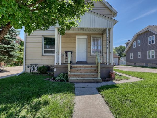 2316 S 84th STREET, West Allis, WI 53227