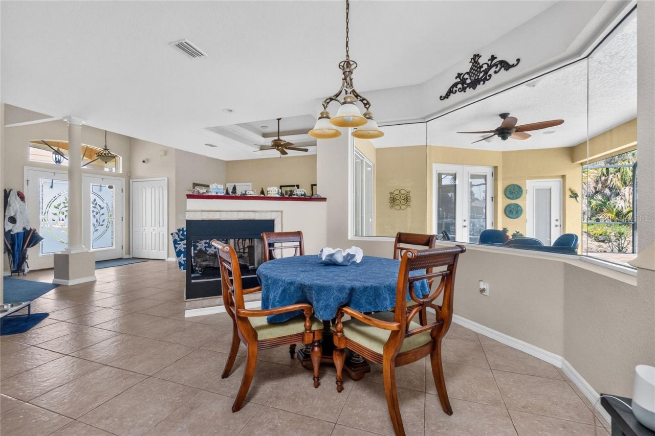 17458 Bayharbor Circle, Port Charlotte, FL 33948 Photo