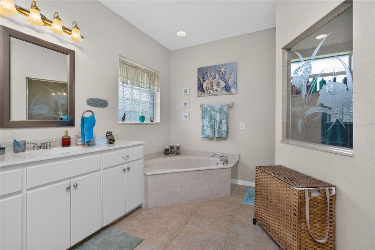 17458 Bayharbor Circle, Port Charlotte, FL 33948 Photo