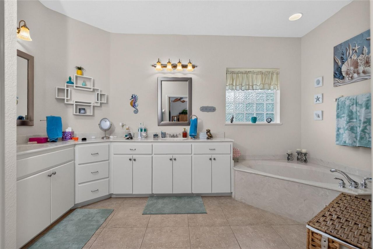 17458 Bayharbor Circle, Port Charlotte, FL 33948 Photo