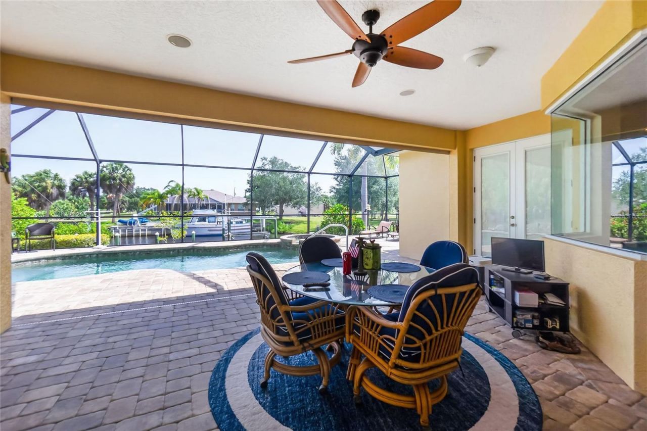 17458 Bayharbor Circle, Port Charlotte, FL 33948 Photo