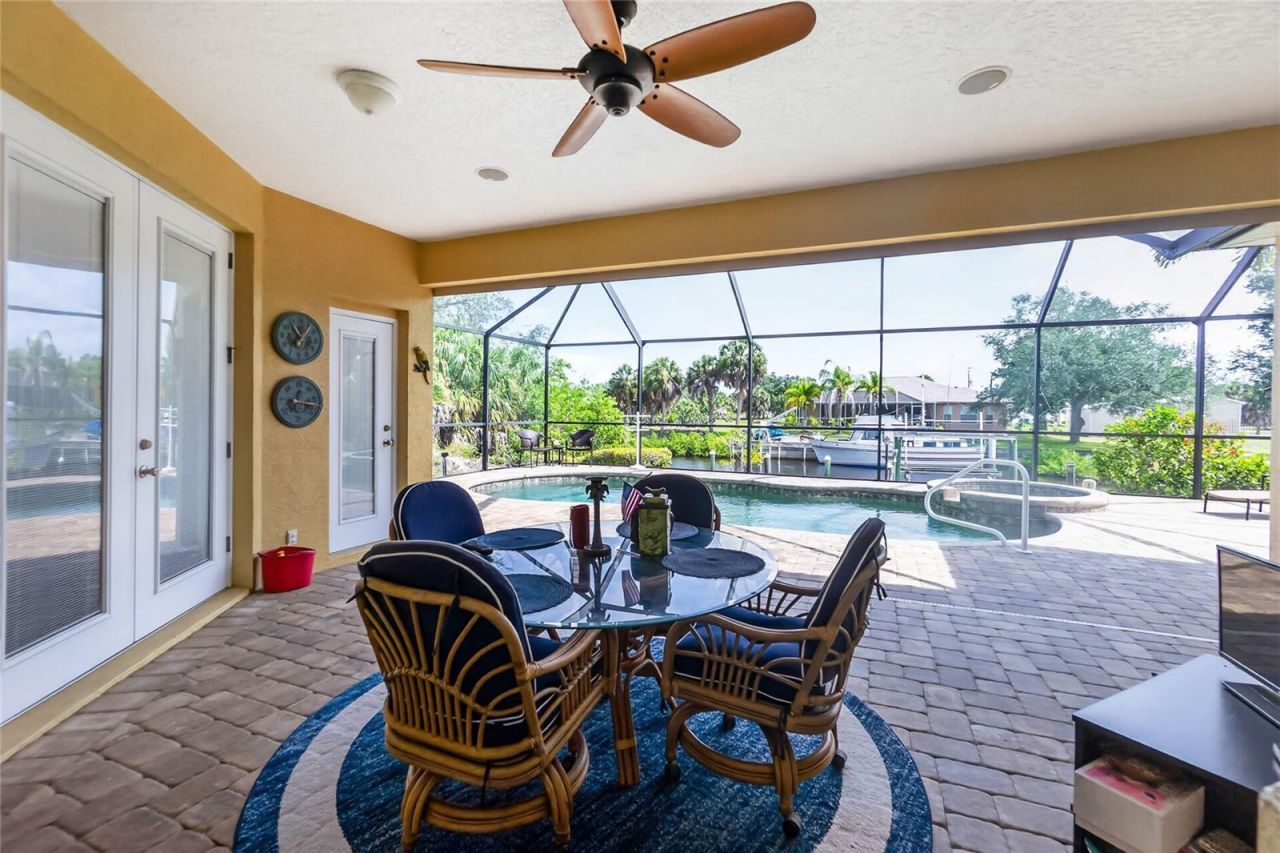 17458 Bayharbor Circle, Port Charlotte, FL 33948 Photo