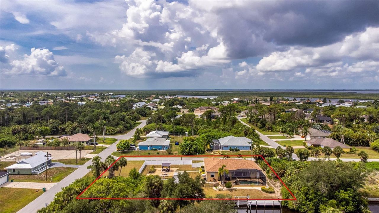 17458 Bayharbor Circle, Port Charlotte, FL 33948 Photo