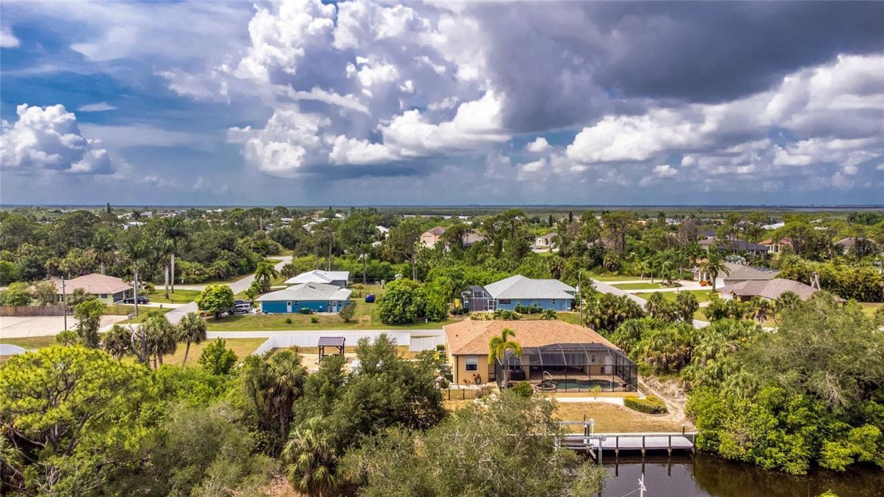 17458 Bayharbor Circle, Port Charlotte, FL 33948 Photo