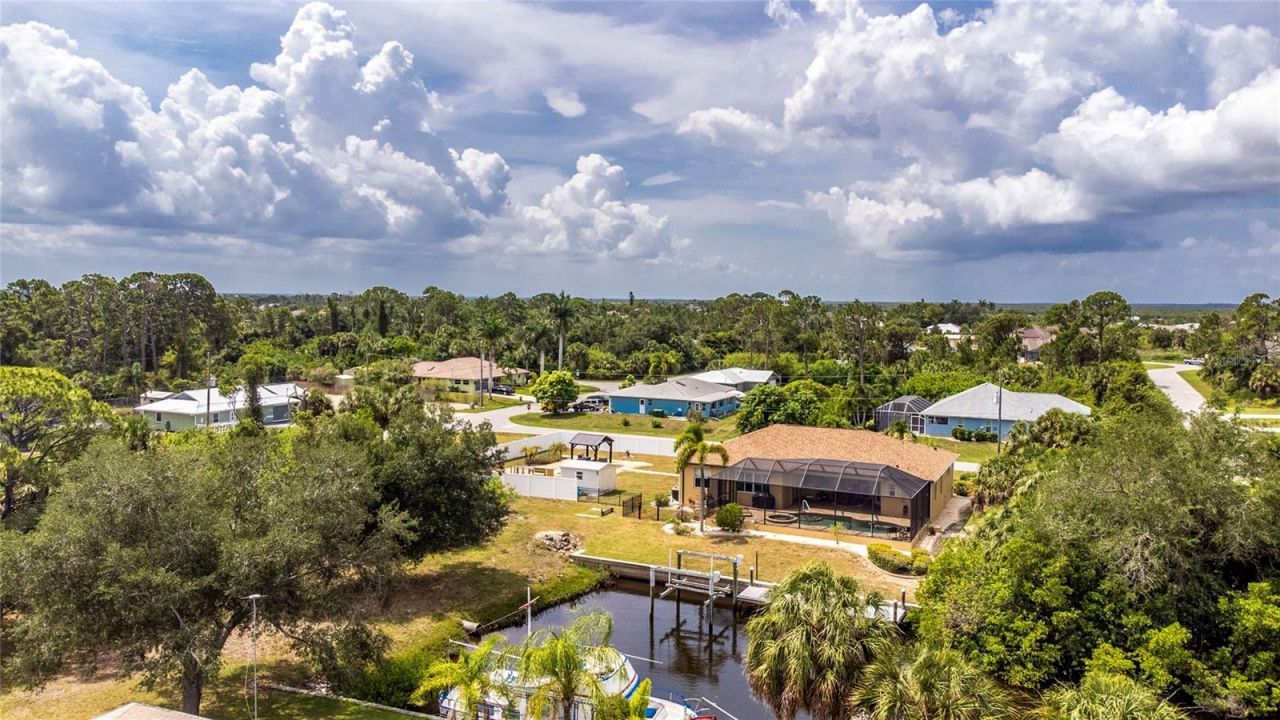 17458 Bayharbor Circle, Port Charlotte, FL 33948 Photo