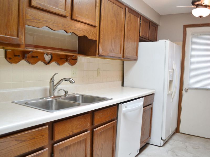 4430 Ridgewood Road E, Springfield, OH 45503 Photo 9