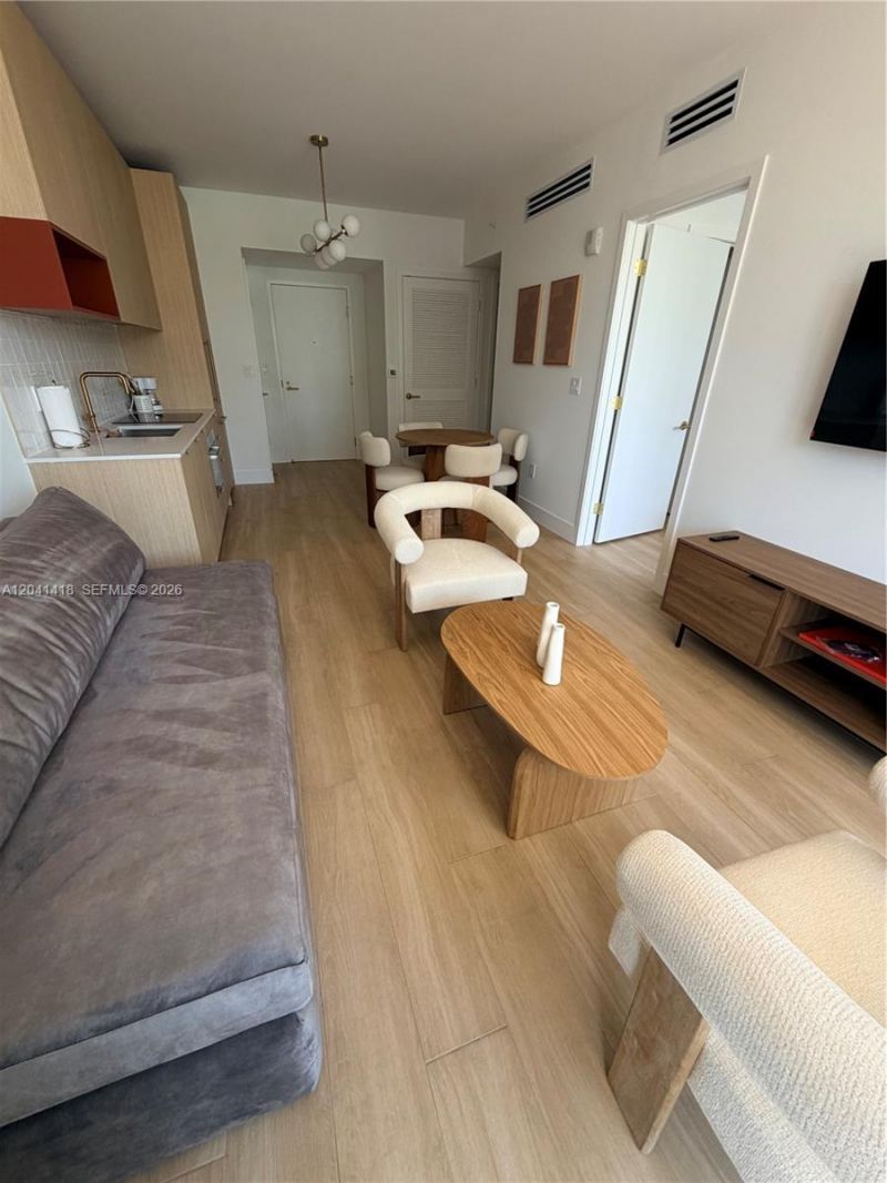 90 NE 32nd St, Unit 707, Miami, FL 33137 Photo