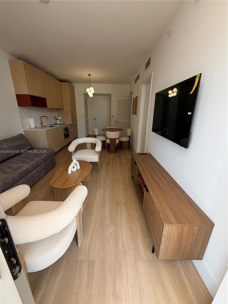 90 NE 32nd St, Unit 707, Miami, FL 33137 Photo