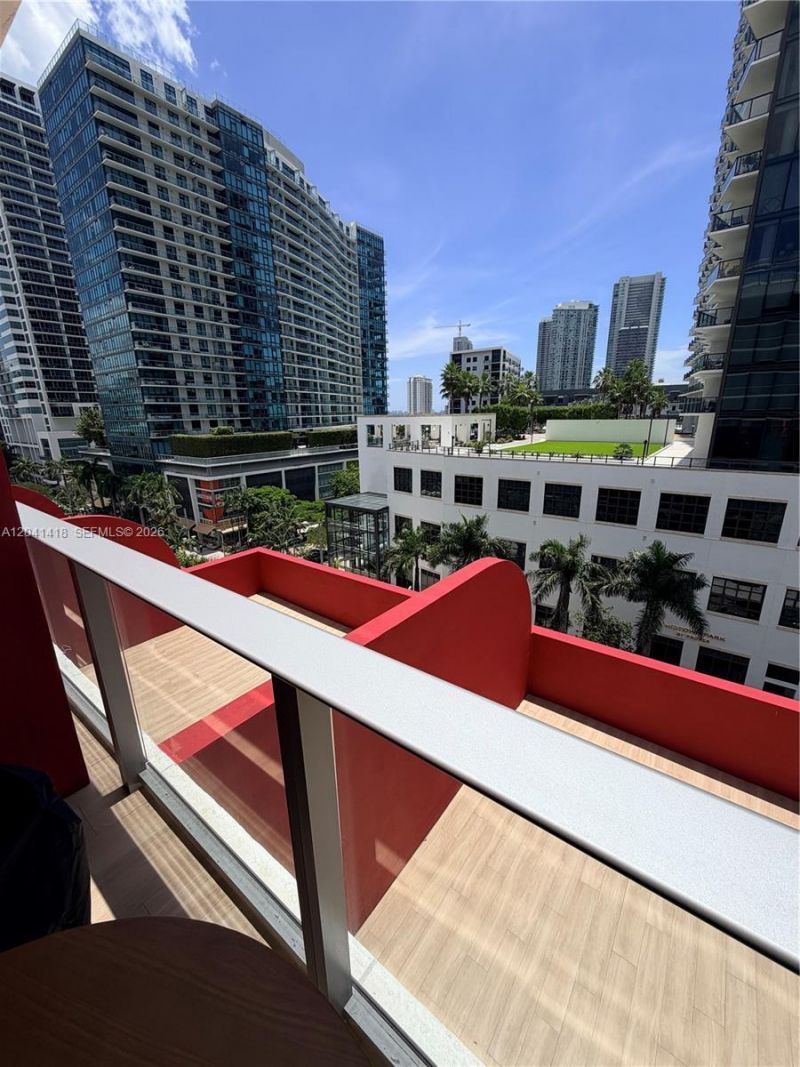 90 NE 32nd St, Unit 707, Miami, FL 33137 Photo