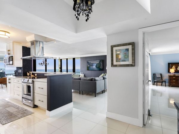 5510 N Ocean Drive, Unit 12a, Singer Island, FL 33404