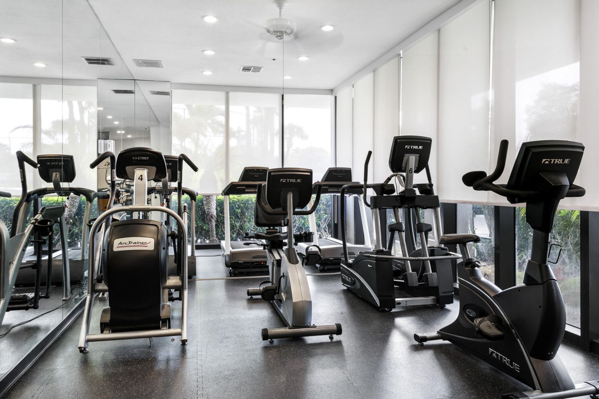 5510 N Ocean Drive, Unit 12a, Singer Island, FL 33404 Photo
