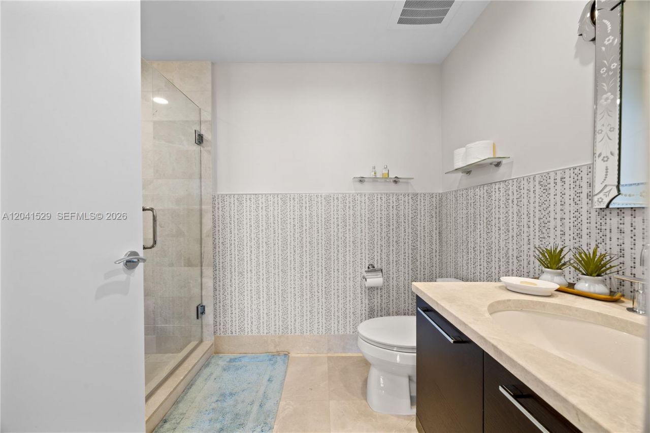 17001 Collins Ave, Unit 3005, Sunny Isles Beach, FL 33160 Photo