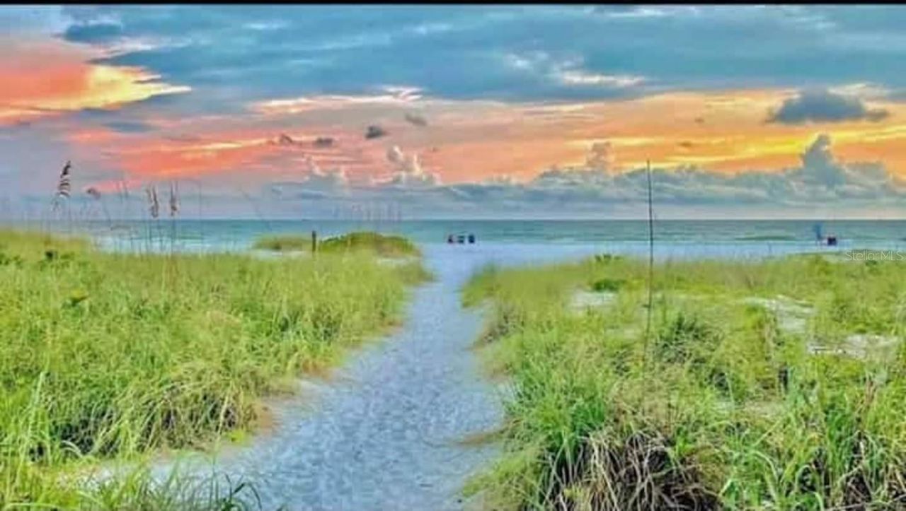 3717 115th Street Court W, Bradenton, FL 34210 Photo