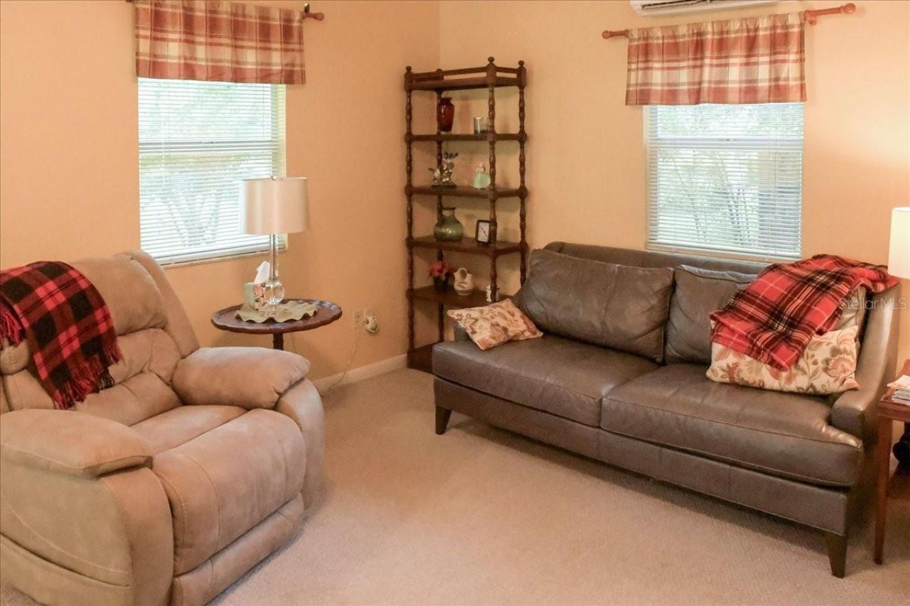 267 N Orange Avenue , Lake Helen, FL 32744 Photo