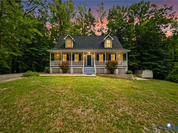 26498 Country Club Lane, Ruther Glen, VA 22546