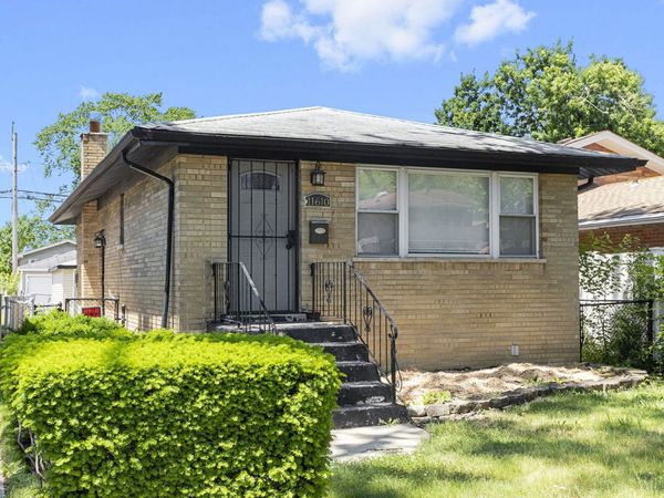 11610 S Aberdeen Street , Chicago, IL 60643