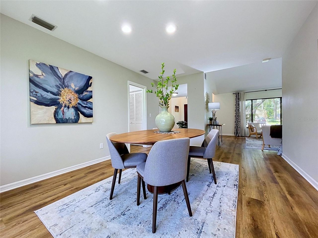 1711 Magdalene Manor Drive, Tampa, FL 33613 Photo