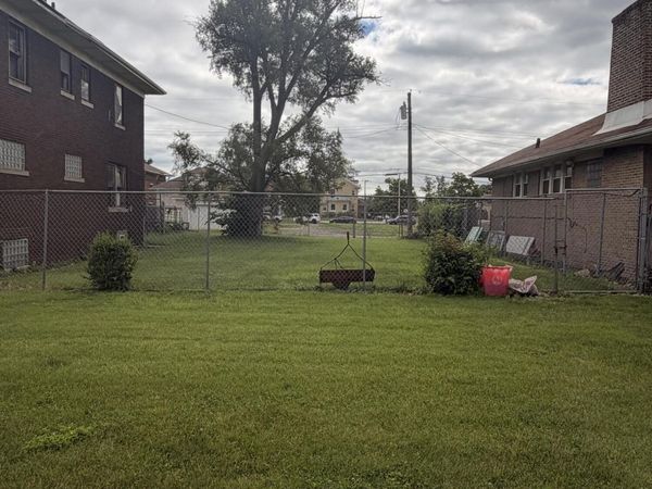 431 Roosevelt Street , Gary, IN 46404