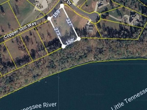 101 Copper Still Way , Madisonville, TN 37354