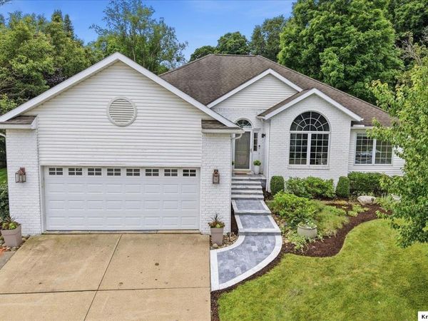 53 Woodlake Trail, Mount Vernon, OH 43050