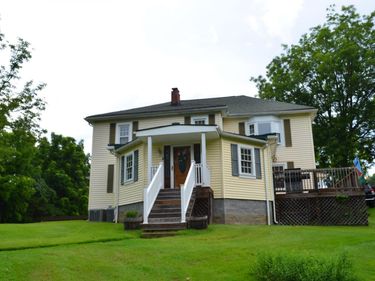 10778 ROCKFISH RIVER RD , Shipman, VA 22971
