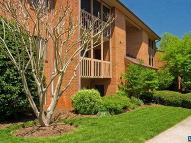 104 TURTLE CREEK RD , Unit 09, Charlottesville, VA 22901