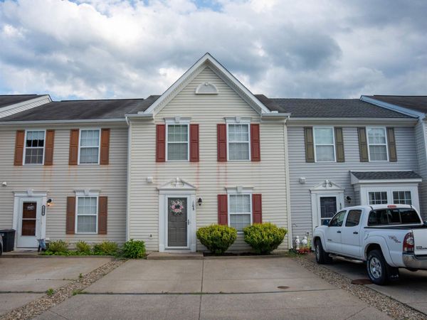 108 Park Place Drive, Morgantown, WV 26508