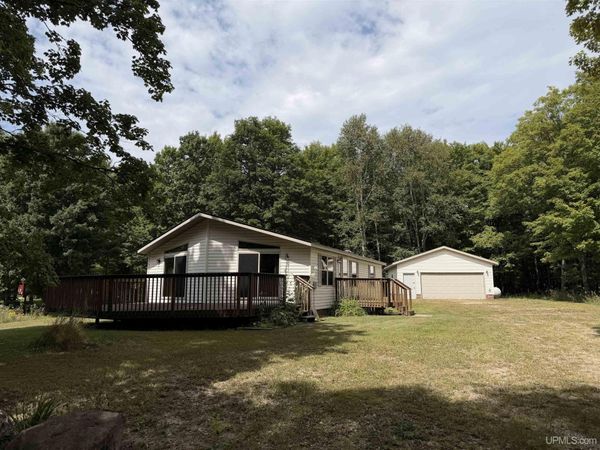 E12374 Olson Road, Munising Twp, MI 49884