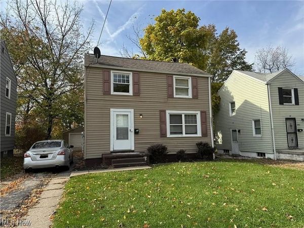 476 Keck Street , Akron, OH 44305