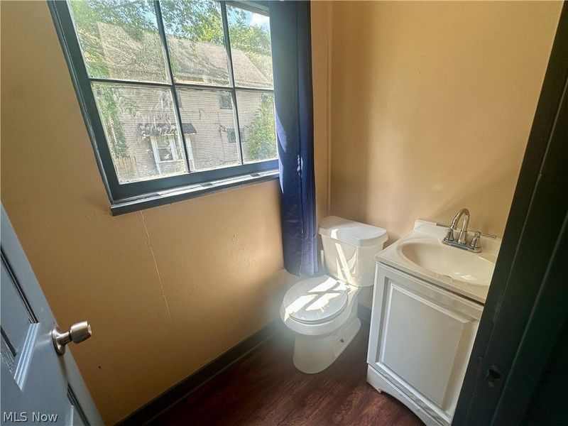 280 Lake Street, Akron, OH 44301 Photo 7