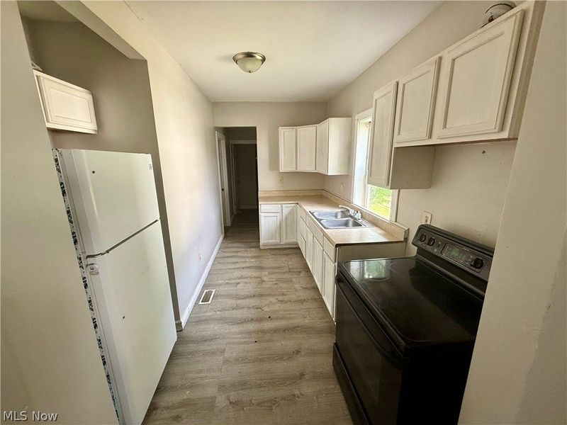 289 Sumner Court , Akron, OH 44311 Photo 8