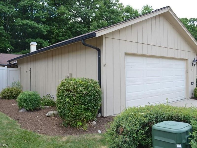 11216 Blodgett Creek Trail, Strongsville, OH 44149 Photo 28