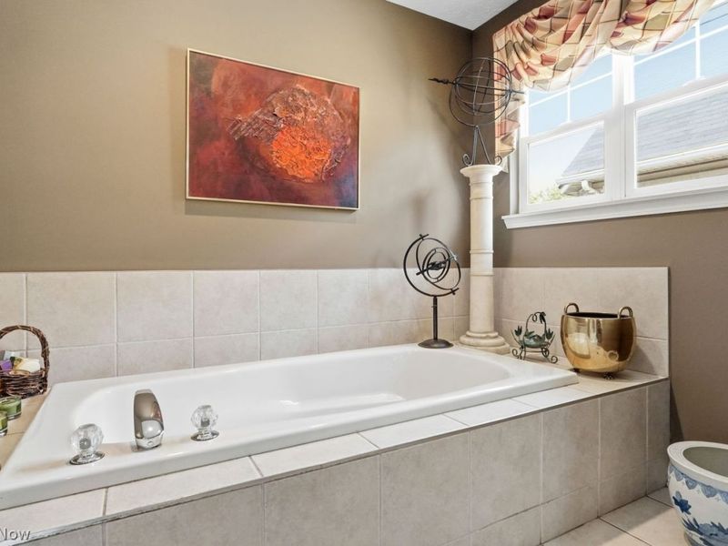 2469 W 5th Street, Cleveland, OH 44113 Photo 26