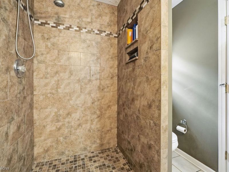 2469 W 5th Street, Cleveland, OH 44113 Photo 29