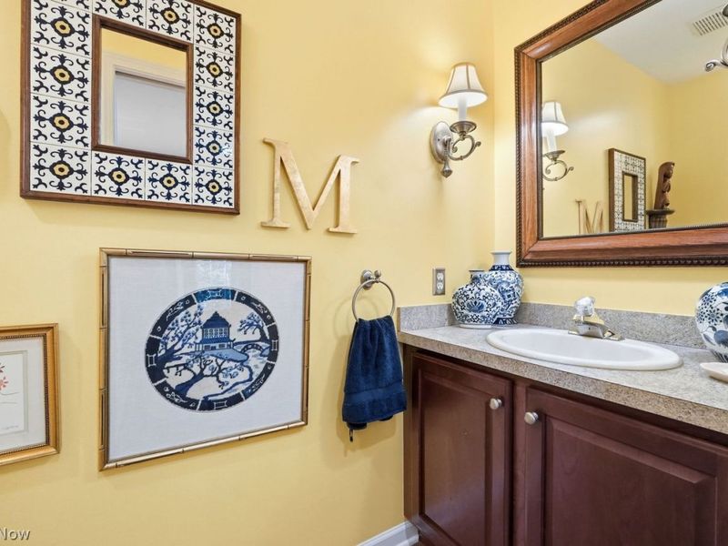 2469 W 5th Street, Cleveland, OH 44113 Photo 33