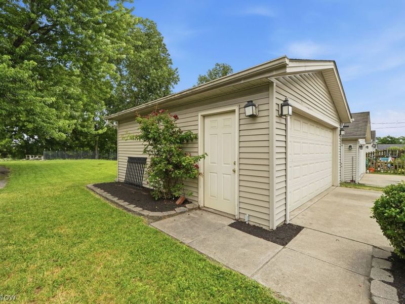 2469 W 5th Street, Cleveland, OH 44113 Photo 38