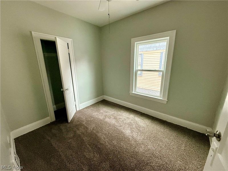 9215 Yale Avenue, Cleveland, OH 44108 Photo 9