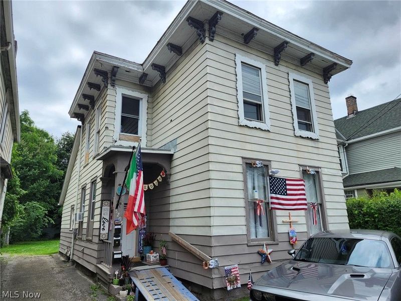 5208 Fleet Avenue, Cleveland, OH 44105 Photo 2