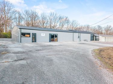 904 E Main Street, Stanford, KY 40484