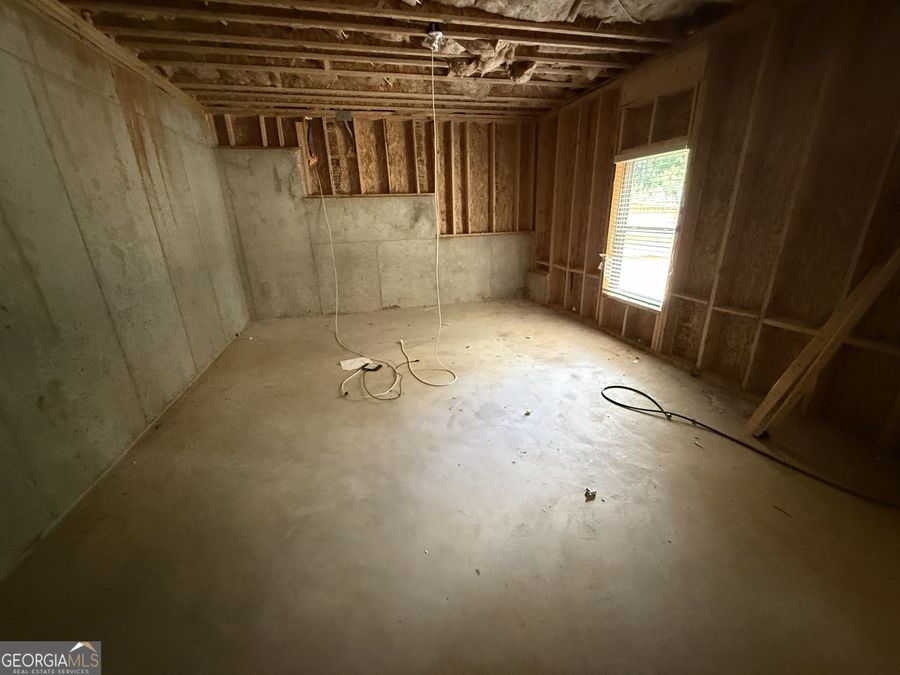Property Image 75