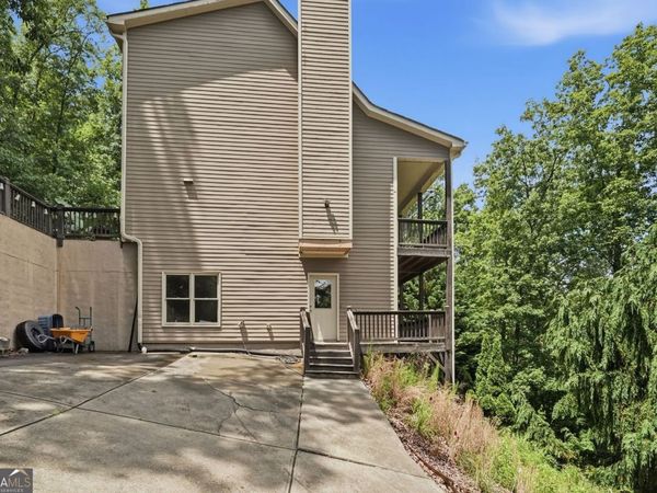 930 Lake Arrowhead Drive, Waleska, GA 30183