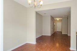 1083 Bennington Drive photo 4