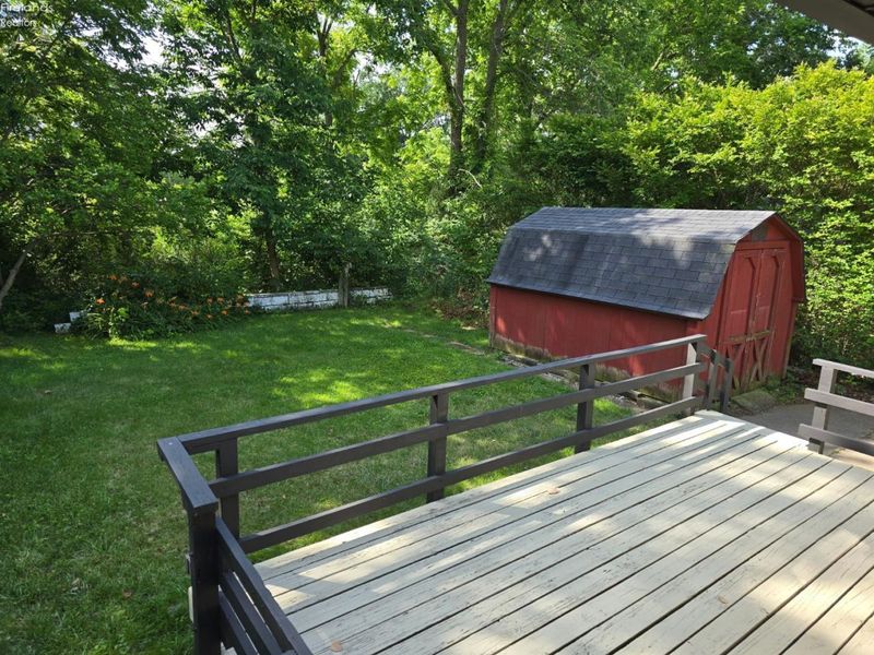 1460 Dixon Drive, Sandusky, OH 44870 Photo 12