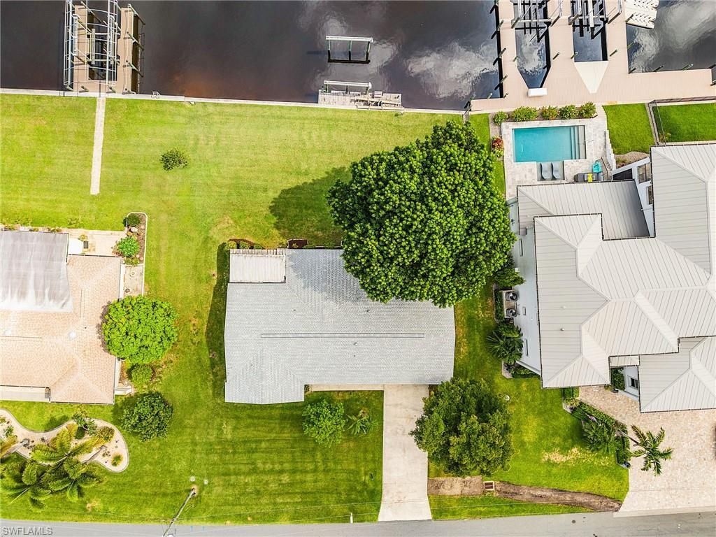 2068 Club House Rd, North Fort Myers, FL 33917 Photo