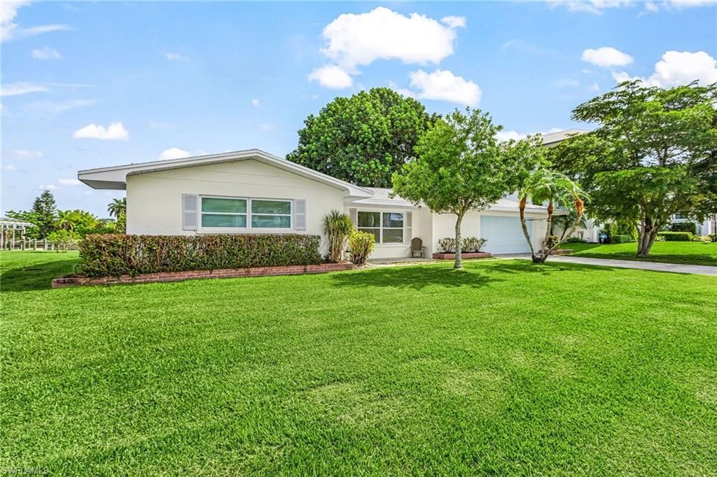 2068 Club House Rd, North Fort Myers, FL 33917 Photo