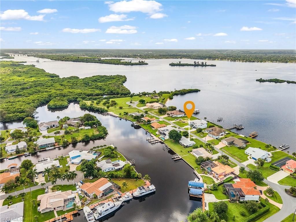 2068 Club House Rd, North Fort Myers, FL 33917 Photo